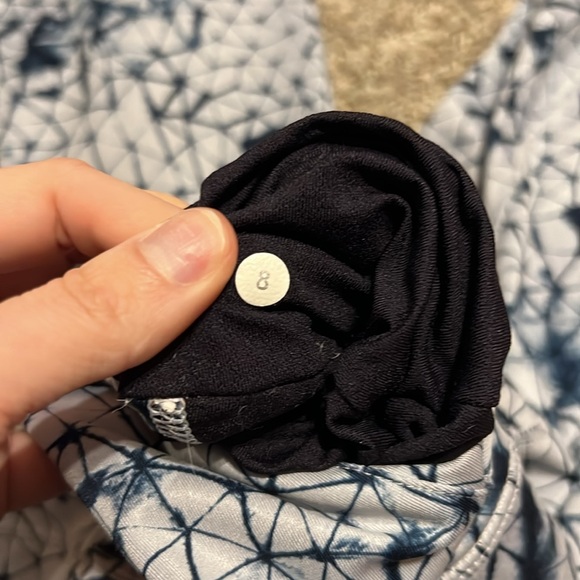 Lululemon Retreat Yogi Crop Star Crushed Silver Fox Deep Navy size 8 - Picture 12 of 12